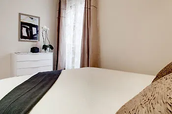 Apartment Europea Marais